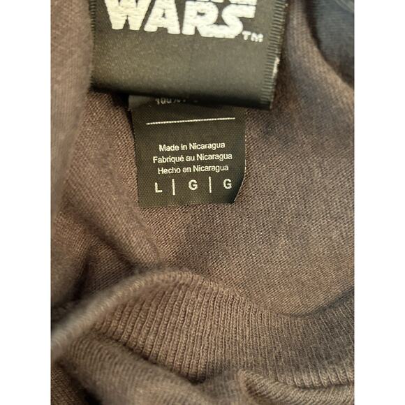 STAR WARS NICE OR NAUGHTY STORM TROOPER SHORT SLEEVE LARGE T SHIRT - Picture 5 of 5